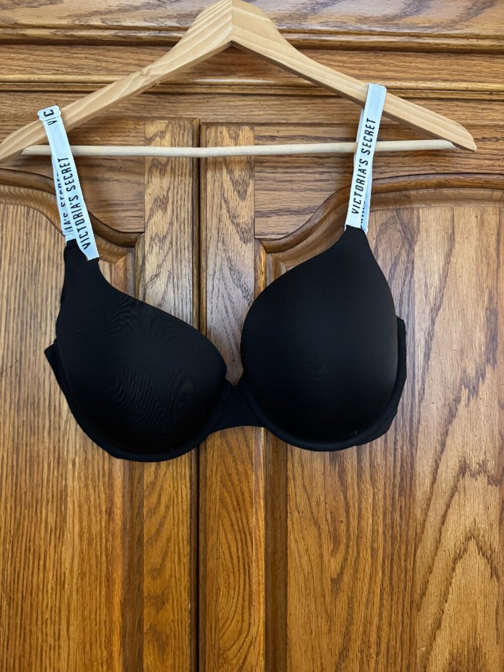 Victoria's Secret Black T-Shirt Bra with Branded White Straps